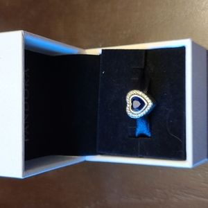Pandora sparkling blue heart charm